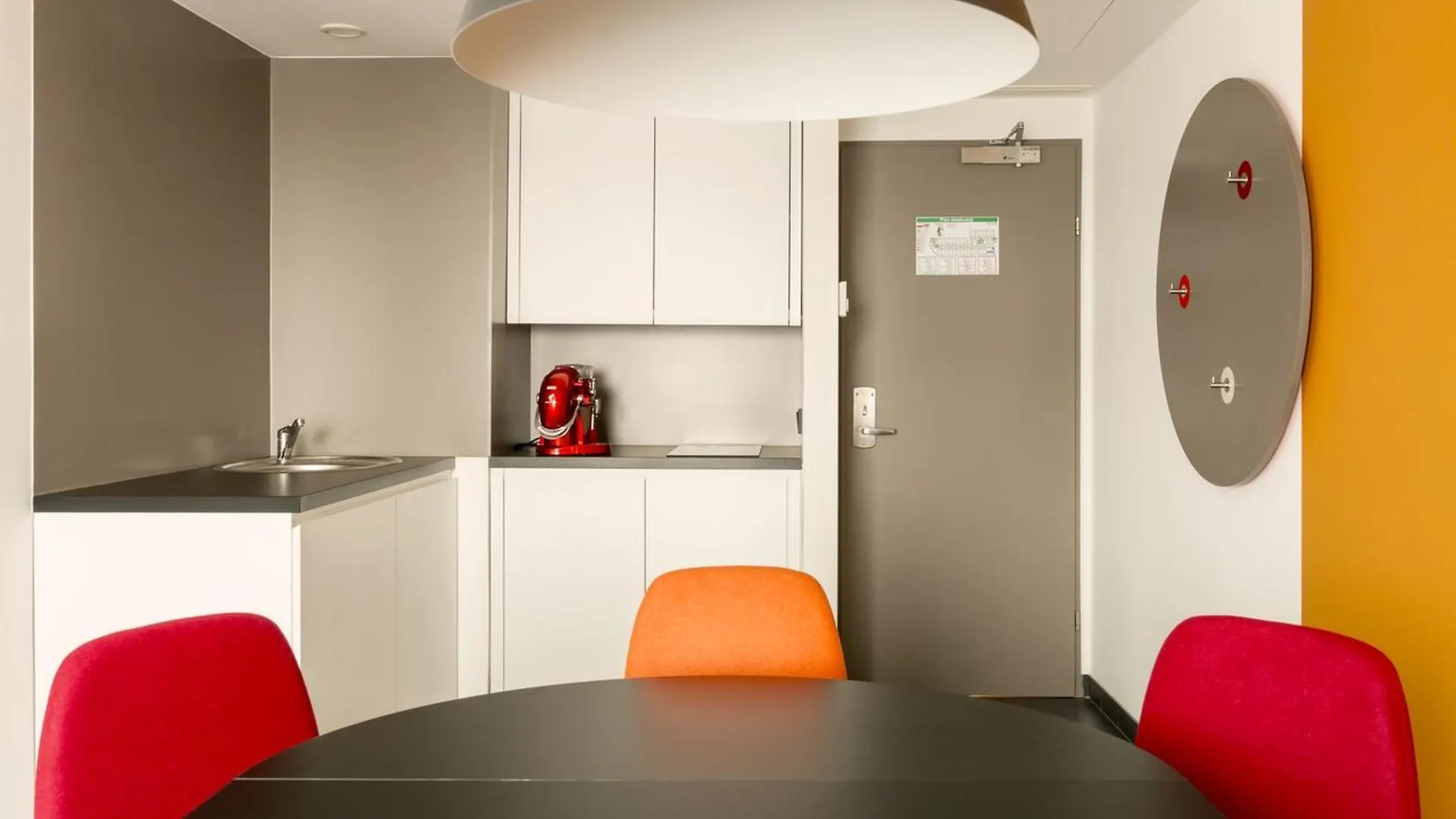 Vienna House Easy By Wyndham Cracow Hotel Krakau 3*,  Polen