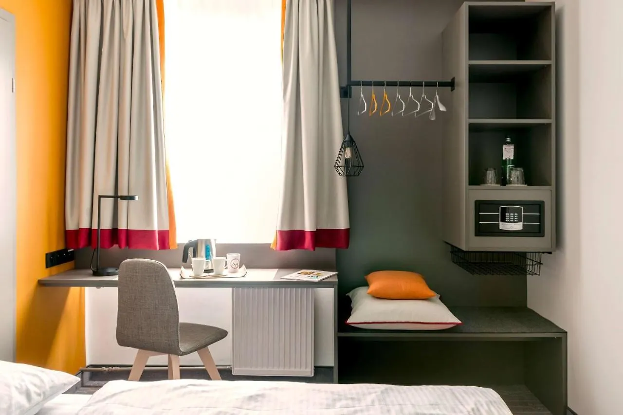 Hotel Vienna House Easy By Wyndham Cracow Krakov 3*,
